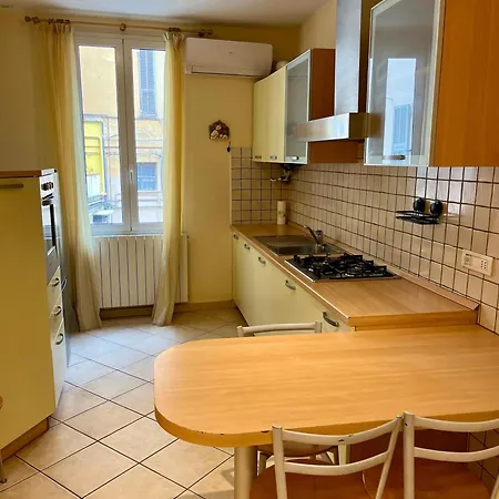 Appartamento Casa Garibaldi, Centro, Spiagge, Stazione Sanremo