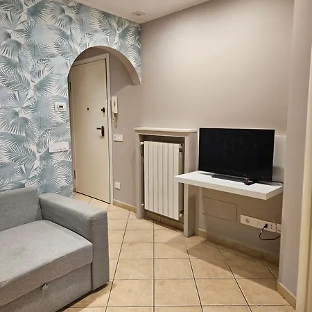 Casa Garibaldi, Centro, Spiagge, Stazione